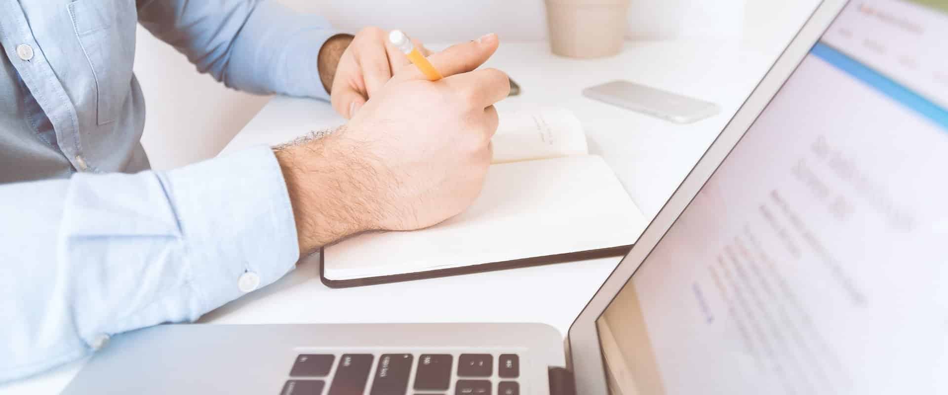 Diagnostiske trekk og potensielle bruksområder for PPG-signal i helsevesenet: En systematisk oversikt